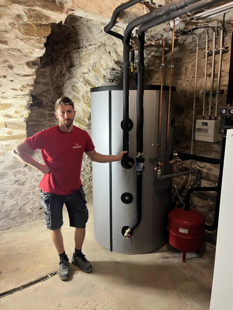 Ballon tampon combiné pour production d’eau chaude sanitaire à Vaugneray (69)